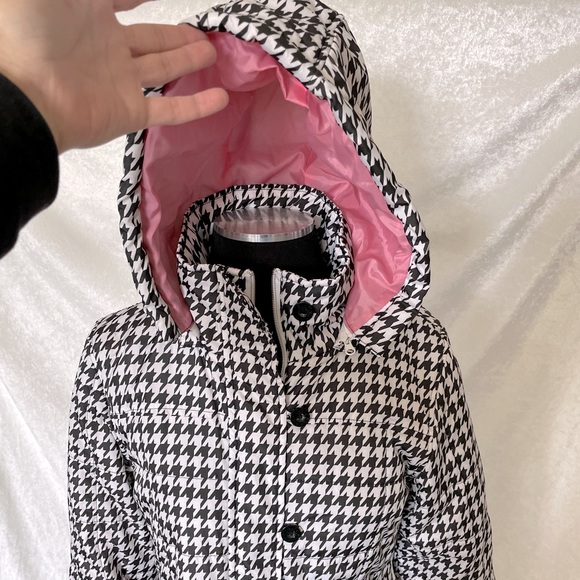 Parisian-style coat - Picture 2 of 11